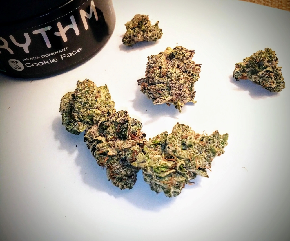 Cannabis Reviews – Cookie Face